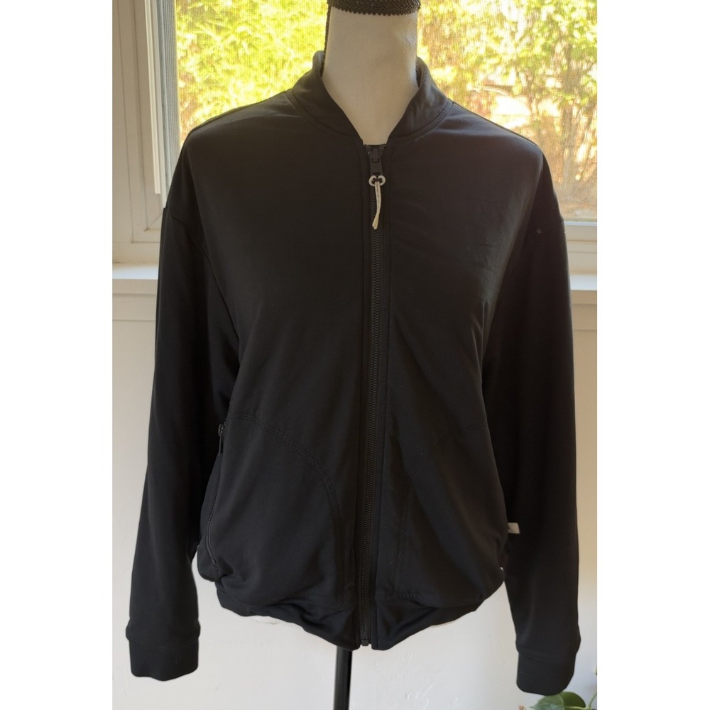 Vuori Halo Basin Bomber Jacket Black Women Size Large - No Tags Via Measurements